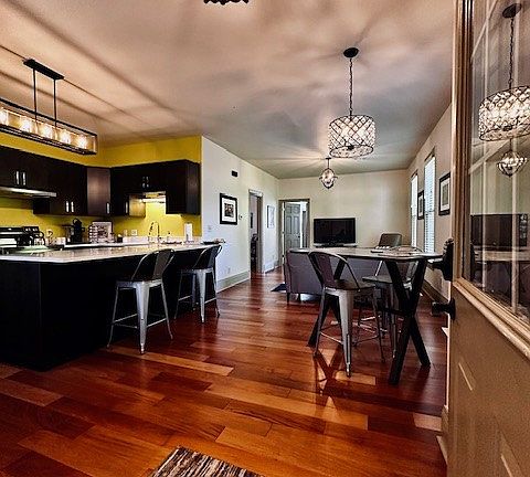 Upon entry of the unit, THIS is your view! Nice modern, open floorplan with updates all around you!