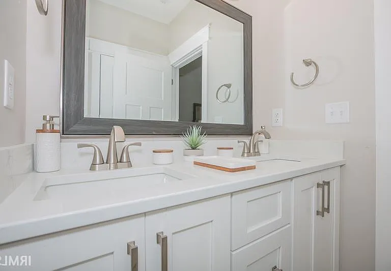 8458 Bell Crossing Dr — Photo 12