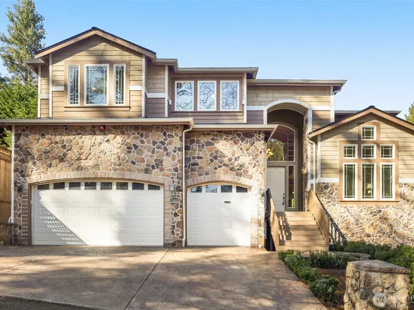 18638 92nd Avenue NE, Bothell, WA 98011