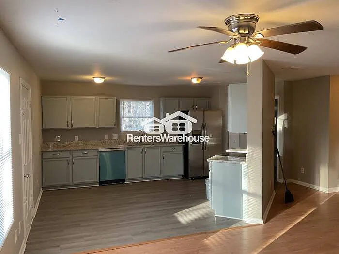 3107 Meadow Knoll Dr — Photo 5