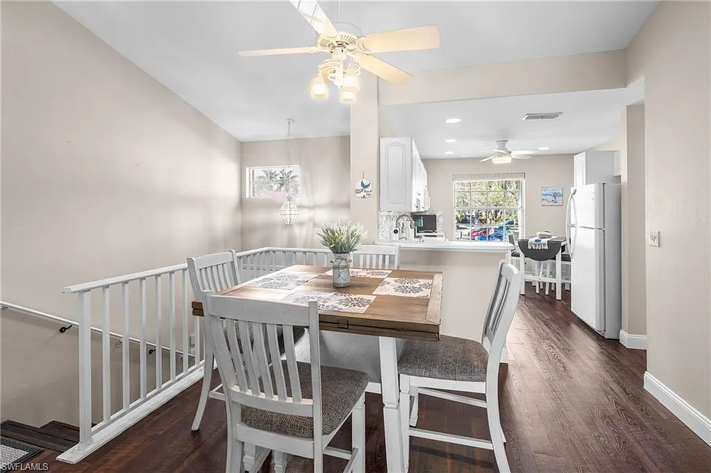 2 bed, 2.0 bath, 1421 sqft, $4,950 — Photo 4