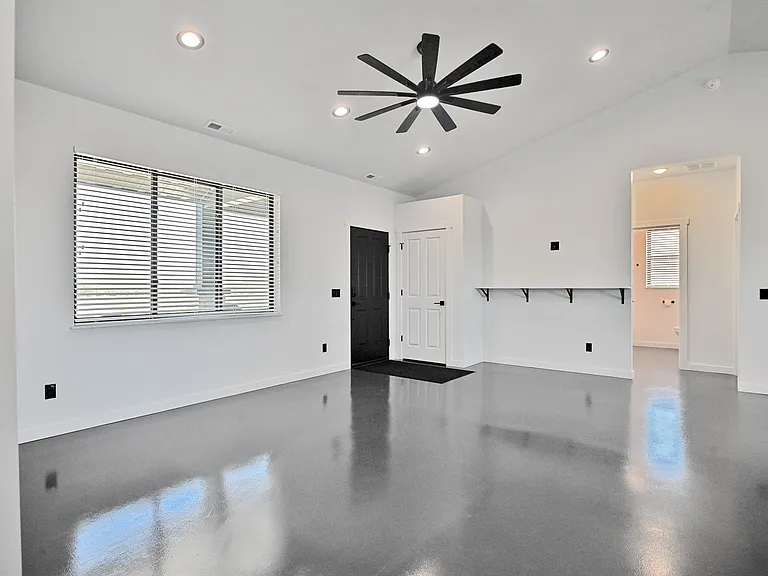 1495 Oxbow Dr — Photo 20