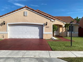 16332 SW 76th St, Miami, FL 33193