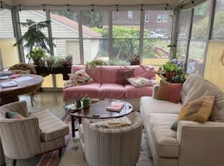 980 6th St E, Saint Paul, MN 55106