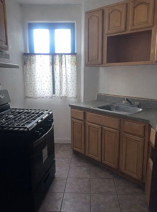 1st image of 1565 Odell St APT 4F