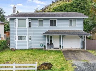 3313 Barrington Rd, Nanaimo, BC V9T 5R5