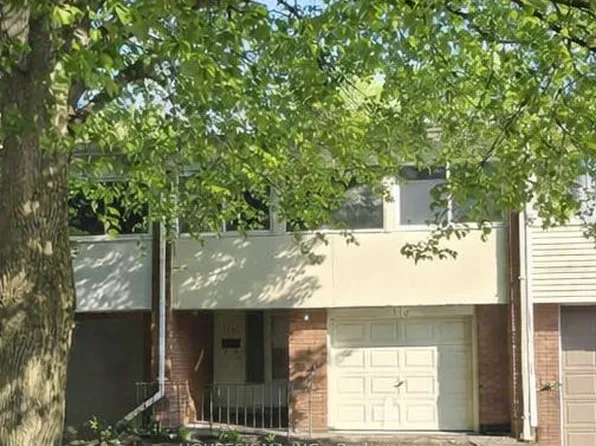 110 Overlea Dr, Kitchener, ON N2M 1T1