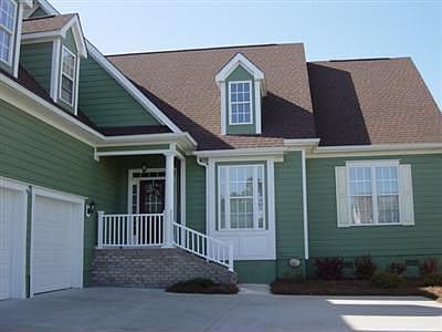 2nd image of 3062 Irwin Dr