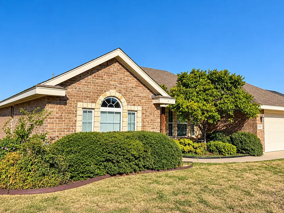 4818 Yellowstone Trl