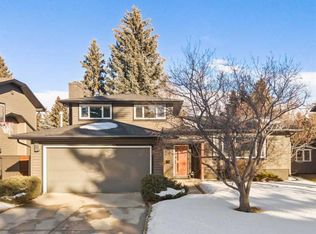 612 S Willoughby Cres SE, Calgary, AB T2J 2A1