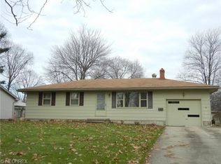 4648 Crabwood Dr, Youngstown, OH