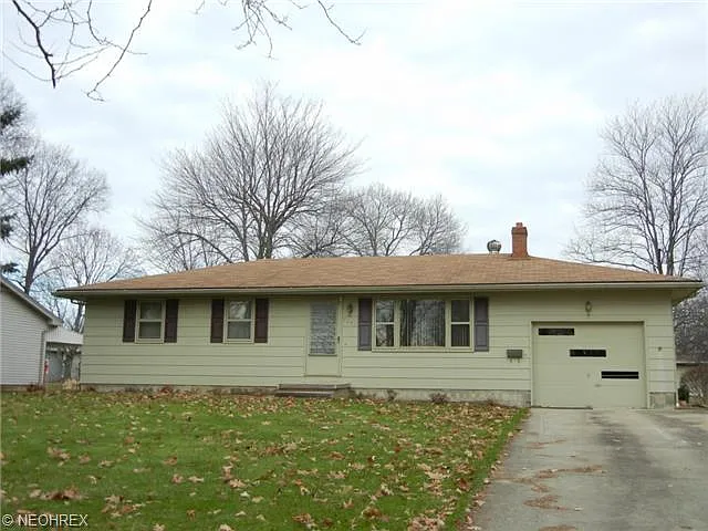 4648 Crabwood Dr photo 1