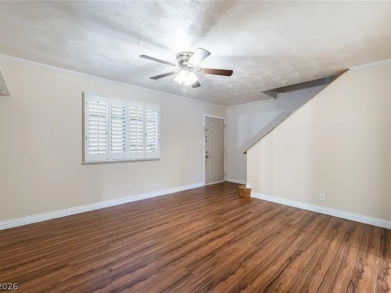7084 Burcot Ave #J21 — Photo 6
