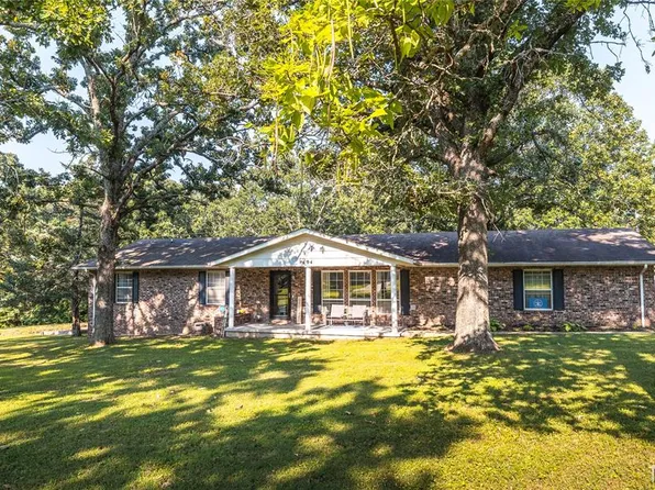 404 N Ellen St, Dixon, MO 65459
