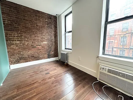 Rented by Brighton Management | media 6