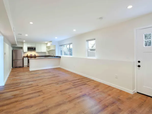 429 Athol Ave, Oakland, CA 94606