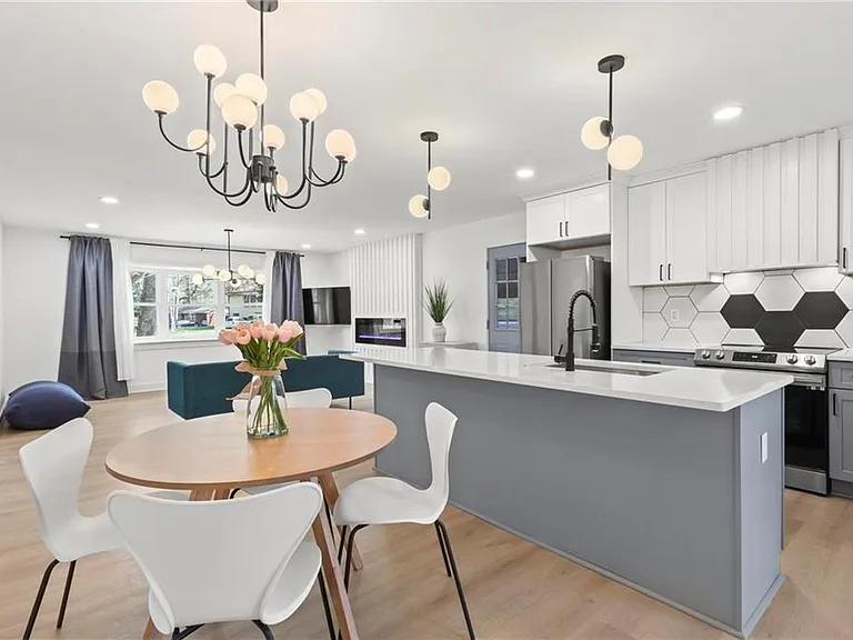 203 Wendell Dr SE — Photo 10
