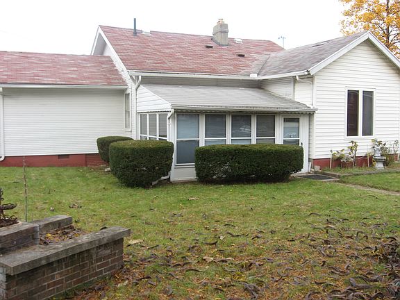 3rd image of 2524 Home Ave