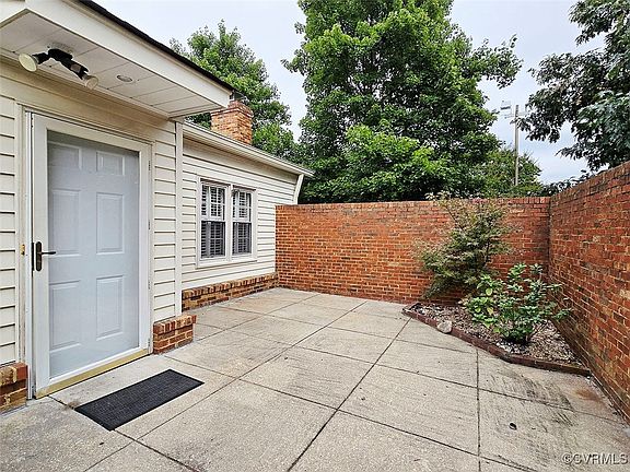 2nd image of 28 Trotter Mill Close