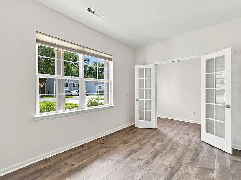 2509 Summersby Dr — Photo 14