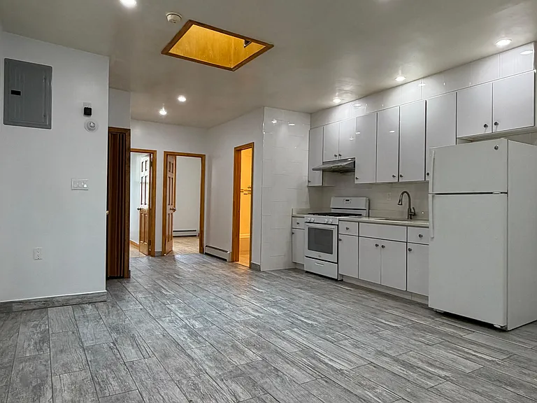 4216 Bell Blvd #2 — Photo 1