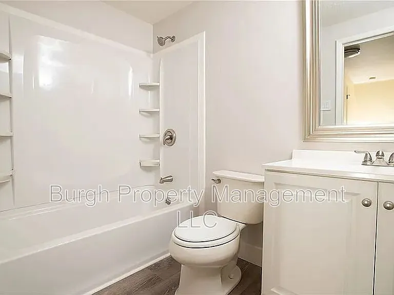 1248 Satellite Cir — Photo 4