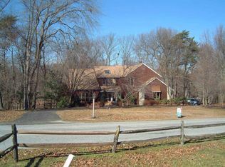 20 Cove Rd, Moorestown, NJ 08057