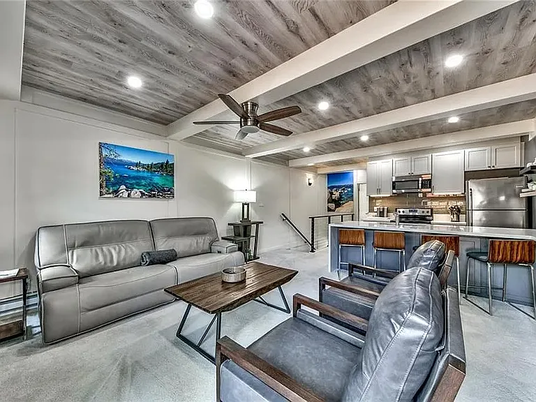 989 Tahoe Blvd #14 — Photo 4