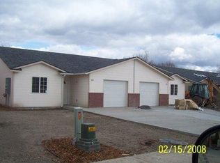50-52 Samantha Ct, Yakima, WA 98903