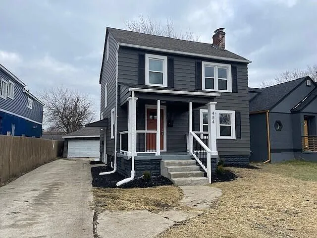 484 Belvidere Ave photo 1