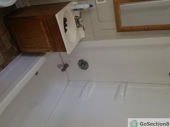 2nd image of 1117 School St