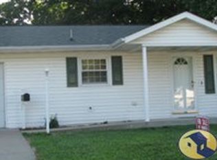 203 Vine St, Red Bud, IL 62278
