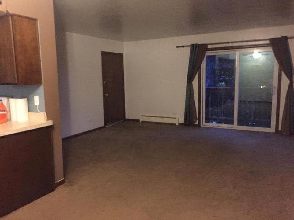 Family + dinning room
