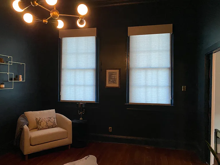 Murphy Bedroom / Front Office