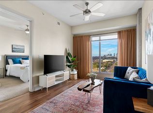 Seven, Austin, TX 78701