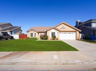 37228 Waterman Ave, Palmdale, CA 93550