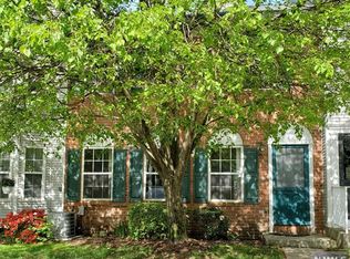 2048 Charles Ct, Mahwah, NJ 07430