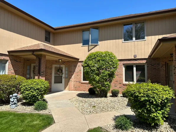 8966 Silverdale Dr #8-D, Orland Park, IL 60462