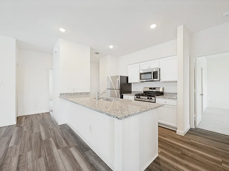 1325 Elliott Rd — Photo 9