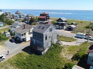 37 Northern Blvd, Newbury, MA 01951