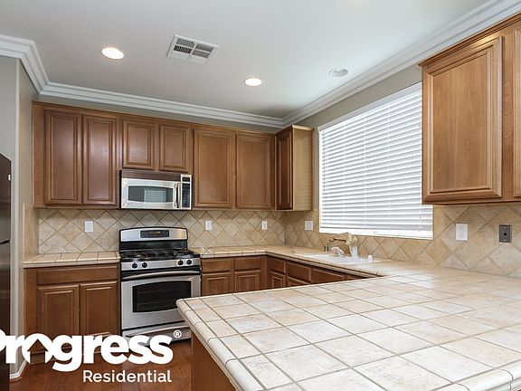 5th image of 5528 Grand Rapids St