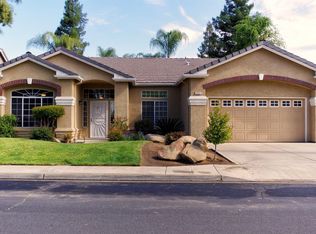 2451 Poe Ave, Clovis, CA