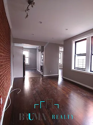 Rented by Bruma Realty LLC | media 5