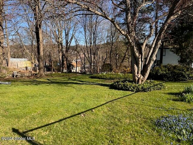 2nd image of 67 W Pine Street