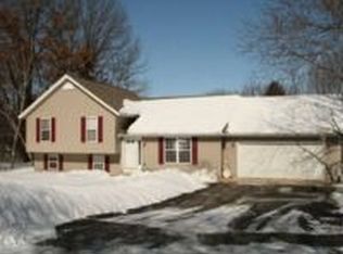 3205 E Dix Dr, Milton, WI 53563