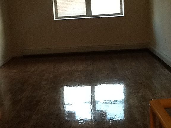 5th image of 2310 31st Dr APT 1