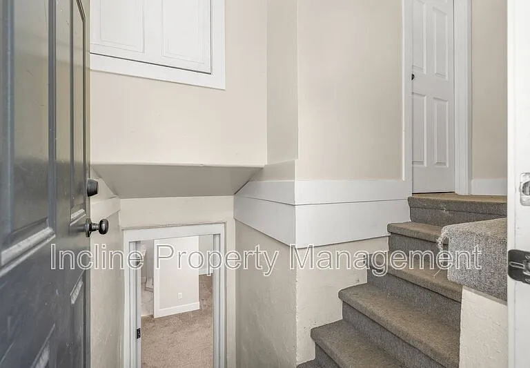 174 W Utah Ave — Photo 3