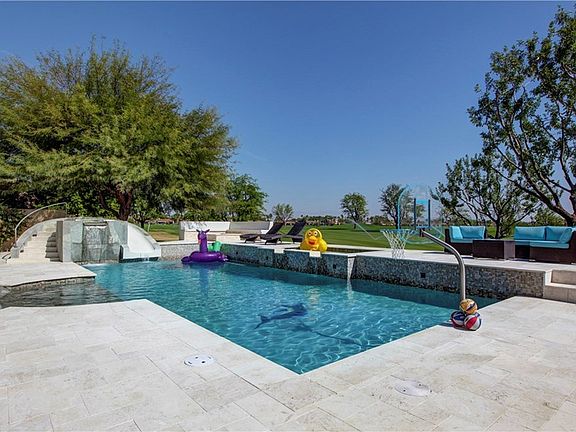 4th image of 56600 Jack Nicklaus Blvd