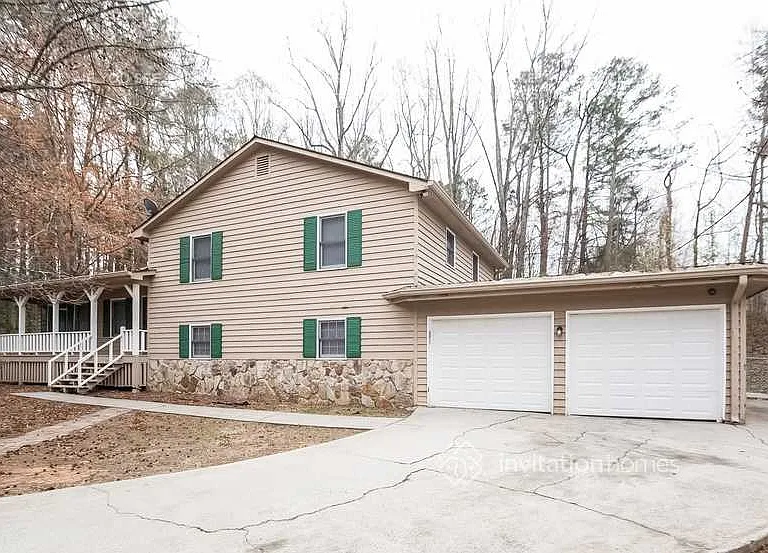 2251 Rock Creek Dr SW — Photo 2