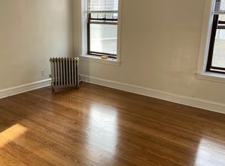 6436 N Hamilton Ave APT 1C, Chicago, IL 60645